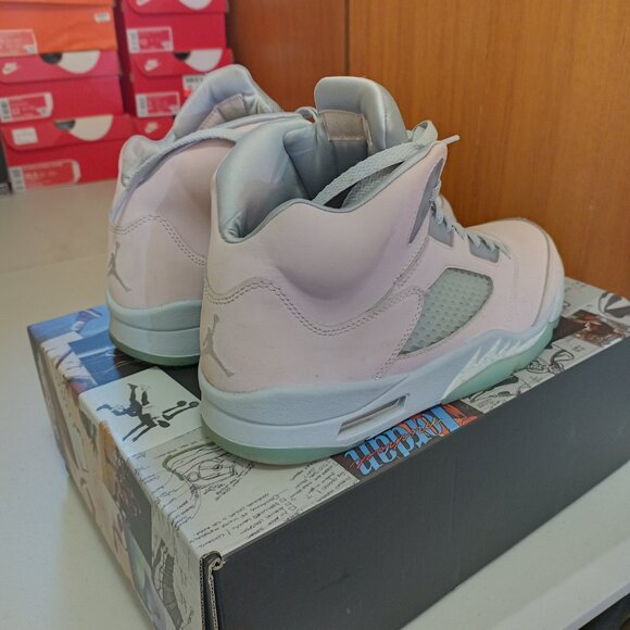 Size 10.5 - Jordan 5 Easter 2022 OG box excellent condition - Picture 9 of 9